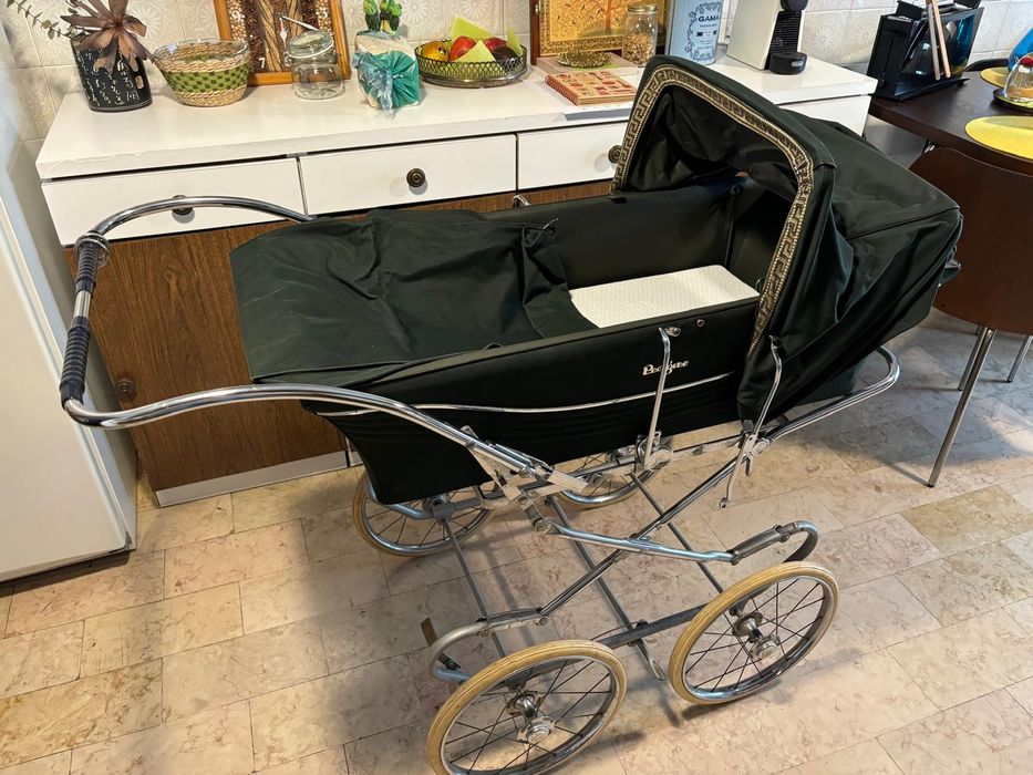 Carrinho dr bebé vintage Inglês