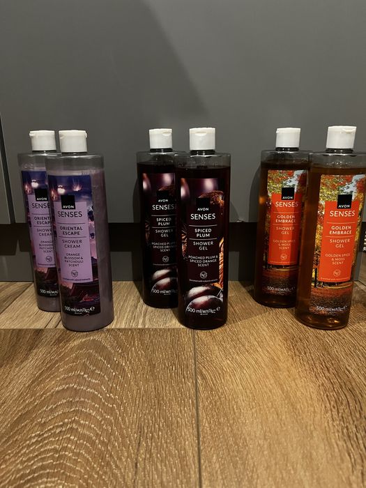 Avon zel pod prysznic senses care