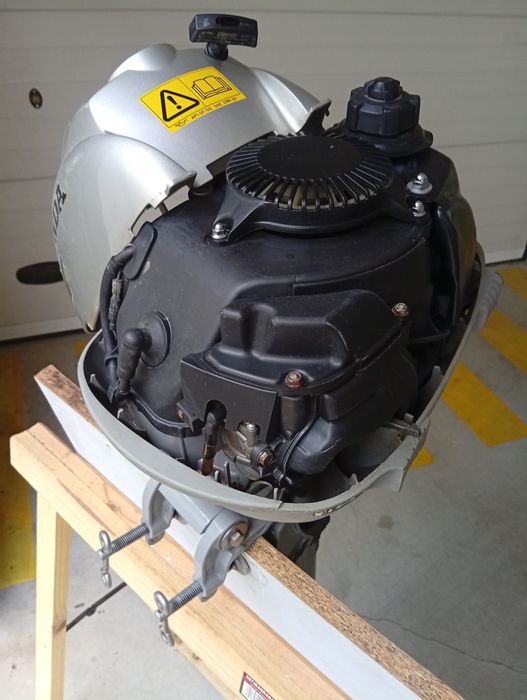 Motor barco Honda 2.3 Hp 4T
