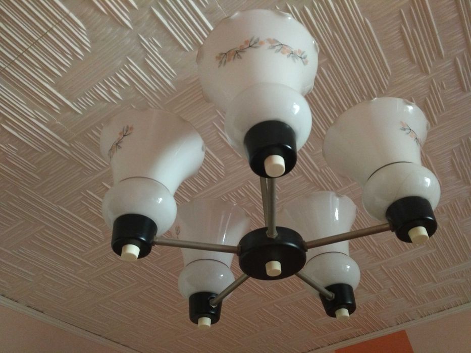 Żyrandol pokojowy, do pokoju, salonu.