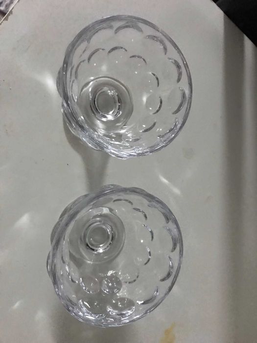 Taça de vidro para rebuçados
