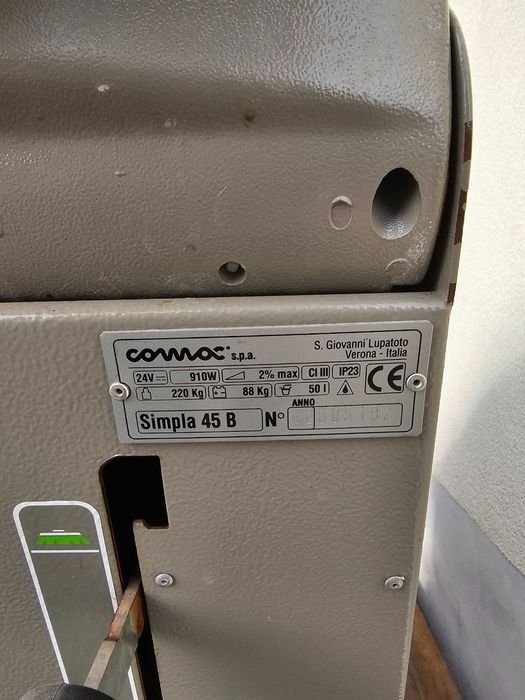 Simpla 45 B Classic Comac maszyna do szorowania podłóg wysyłka gratis