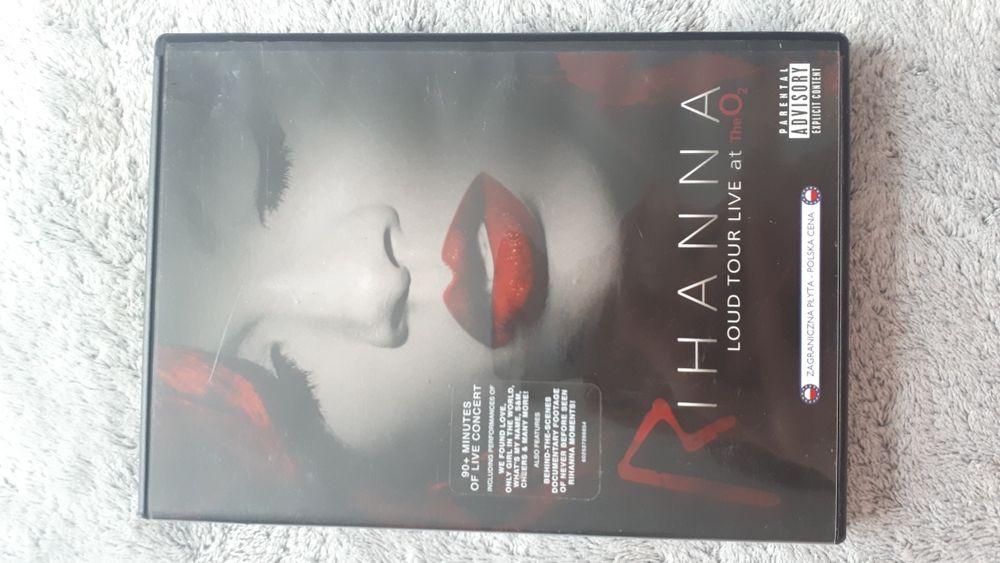 Rihanna LOUD live tour DVD