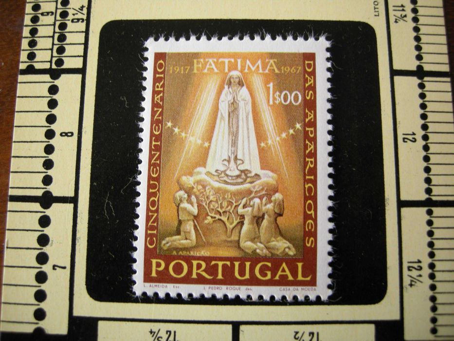 Filatelia selos Portugal Cinquentenário das aparições de Fátima 1967