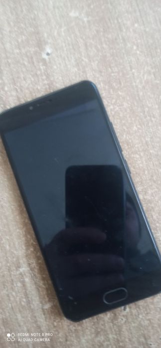 Смартфон не робочий!