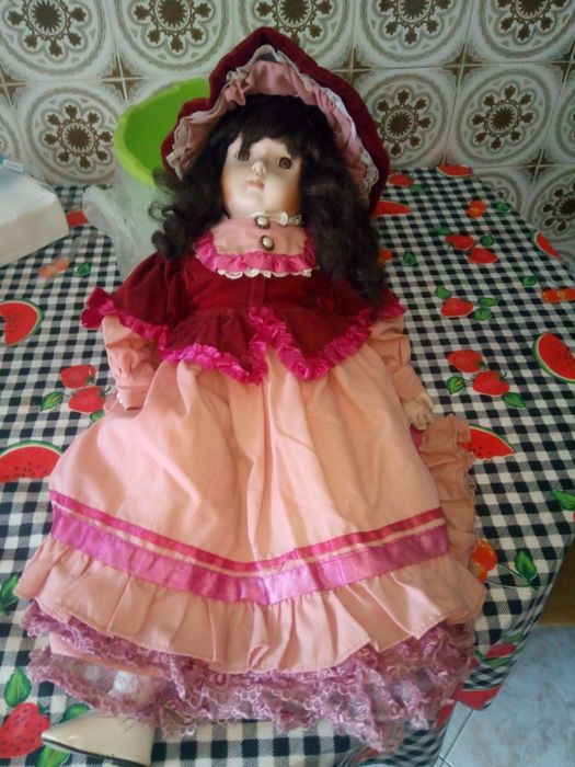 Bonecas de porcelana