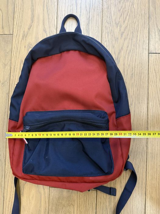 Рюкзак TOMMY - HILFIGER  дитячий , для школи , прогулки , в відмінному стані