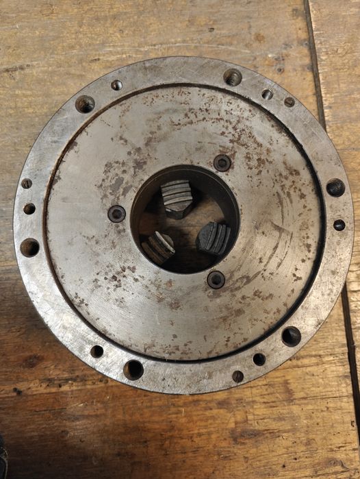 Uchwyt tokarski fi315