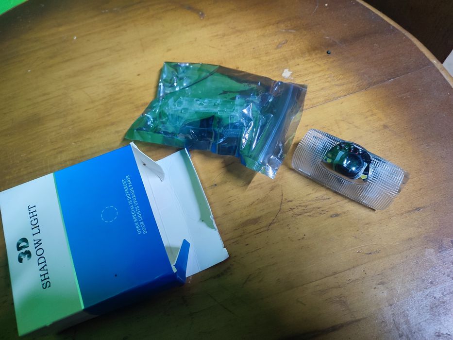 Підсвітка в двері тойота прадо 150 від 2018рік по 2024р.