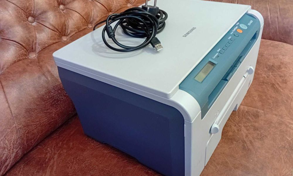 Продаю  принтер/сканер  /копір