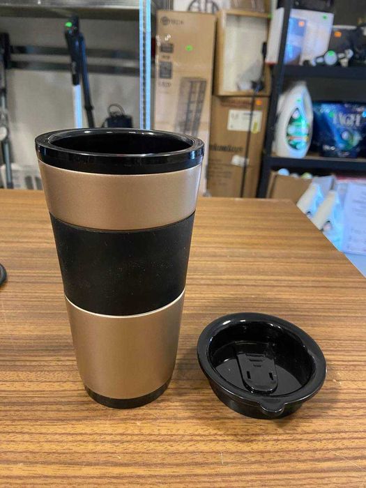 Bestron Ekspres do kawy z kubkiem izolacyjnym ACM112SAT czarny