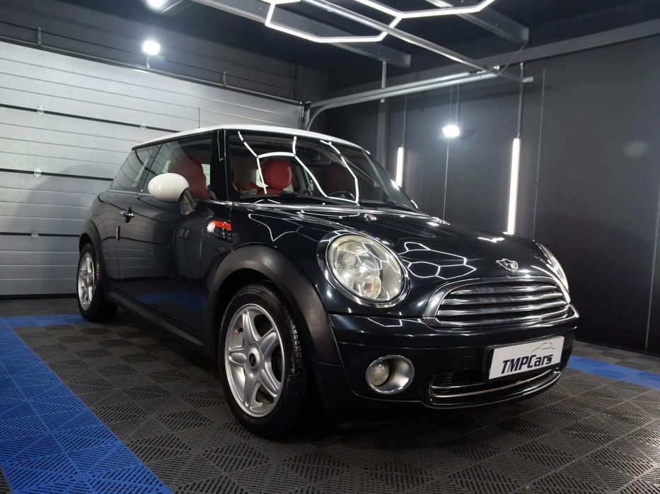 MINI Cooper Benzyna-Klimatronic-Podgrzewane fotele_Panorama dach