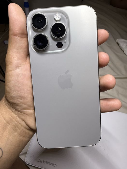 Iphone 16 pro usado