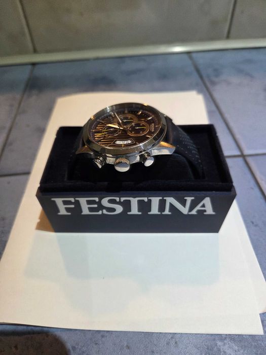 Elegancki zegarek Festina F20271 stan bardzo dobry