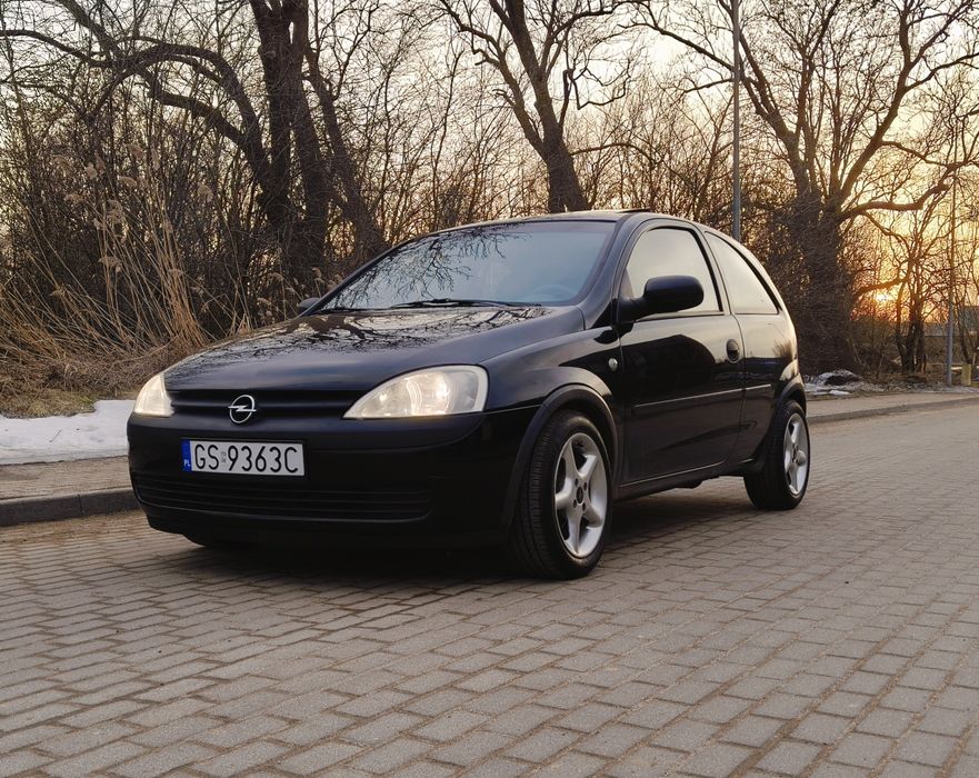 Corsa c 1.0 12v bdb stan bez rdzy. 2 komplety kół, opłaty na rok