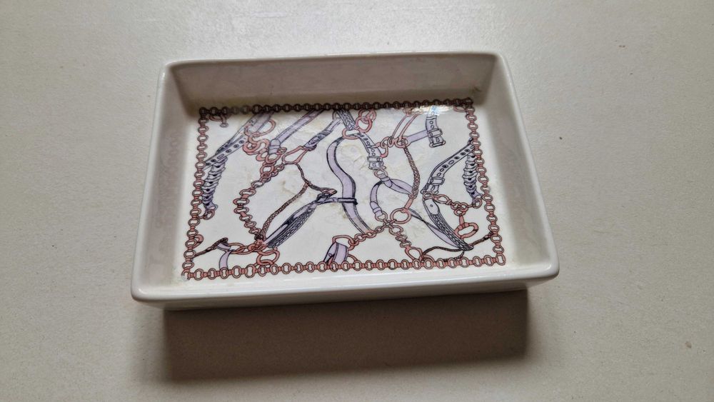 Saboneteira em loiça, Zara Home