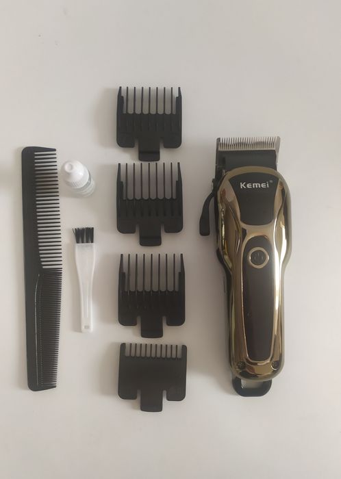 Maszynka do strzyżenia włosów KEMEI