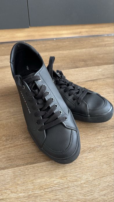 Buty tommy hilfiger zalozone RAZ