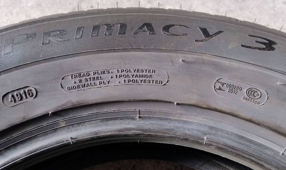 Шини літні R17 215/65 Michelin Primacy 3