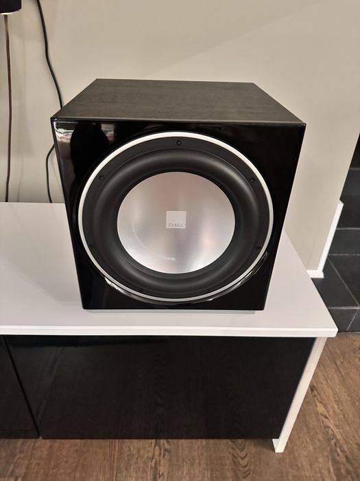 Dali subwoofer  E12f