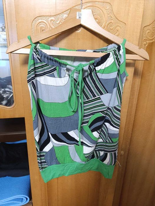 Продам жіночу майку та спідницю