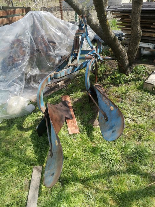 Плуг FISKARS 2 по 40