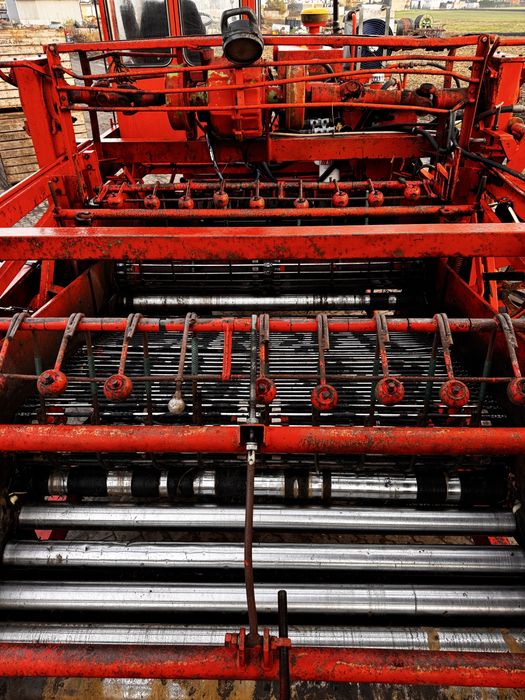 Kombajn do zbioru warzyw Amac Zm2