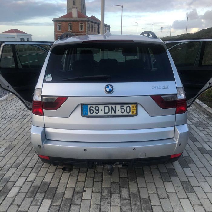 BMW X3 de 2007 a Diesel com 270 mil