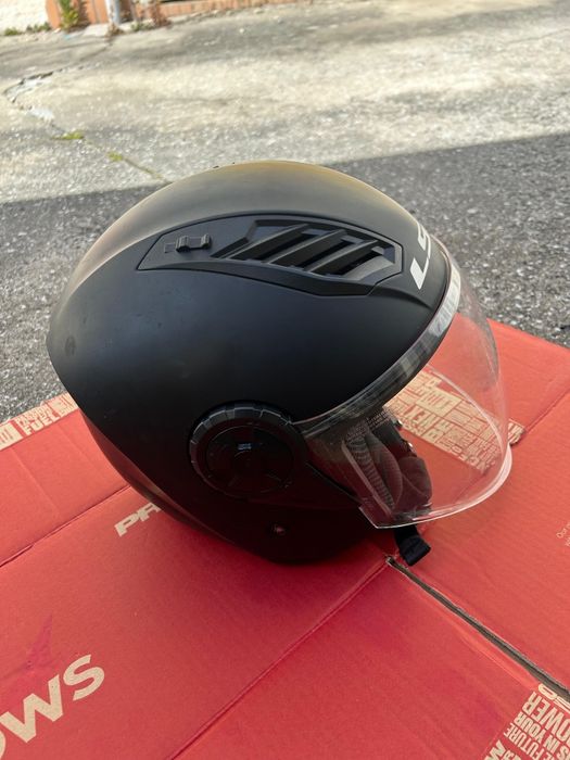 Capacete masculino