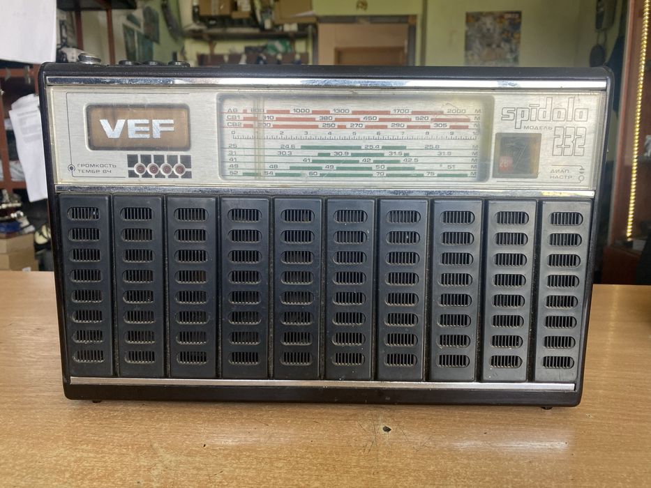 Радіо VEF spidolo 232