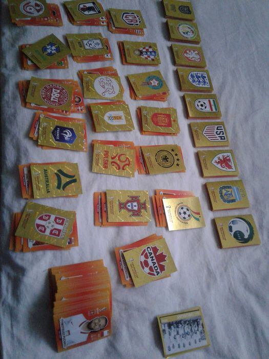 Продаю колекційні наклейки ЧС-22 Panini поштучно