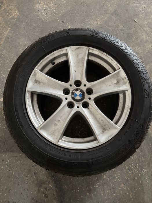Комплект дисків з резиною R18 BMW X-5