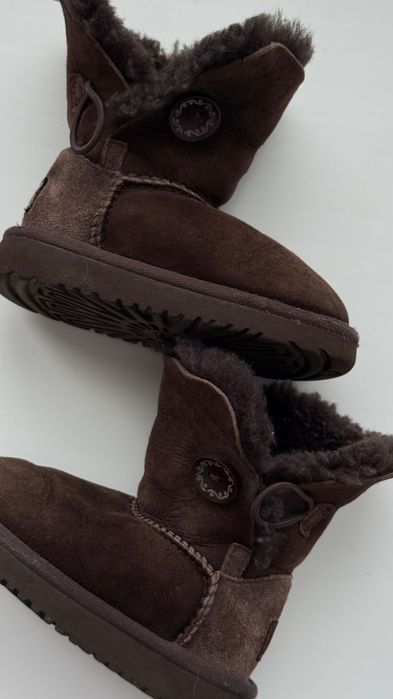 Уггі дитячі зимові натуральні