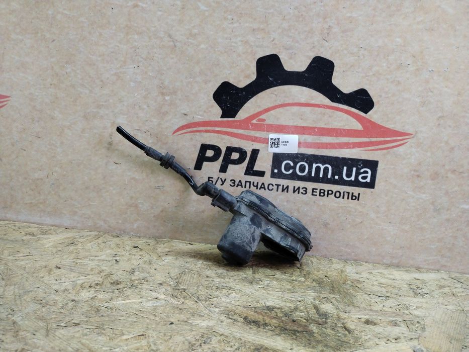 Jeep Compass II 2016- Renegade моторчик заднего суппорта ручника