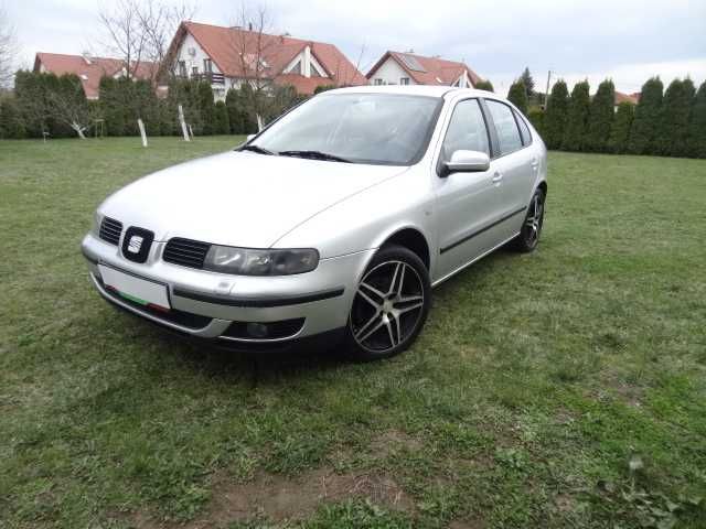 Seat Leon 1.8 20 V z gazem alufelgi 17 cali