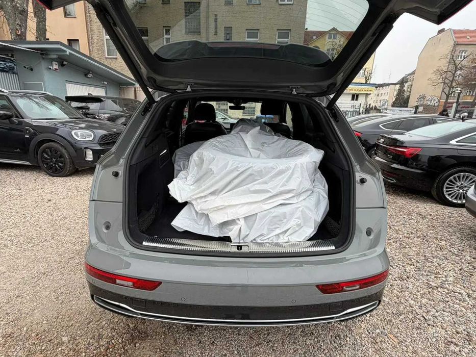 Audi Q5 S-Line 2.0 TDI
