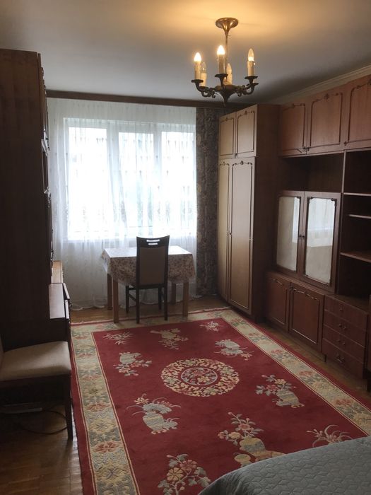 Здам кімнату метро Вокзальна для дівчини.