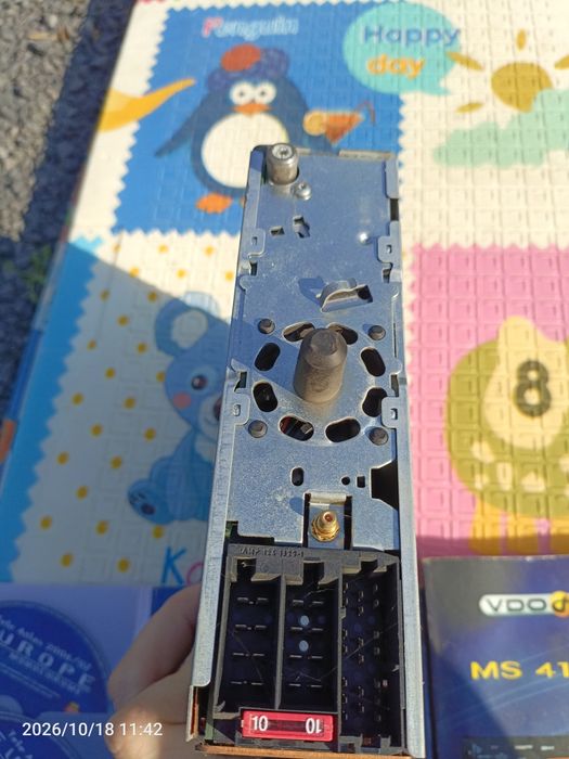 Radio z nawigacją  VDO MS4150