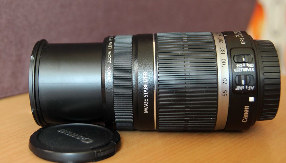 Продам об'єктив Canon Ef-s 55 - 250 IS