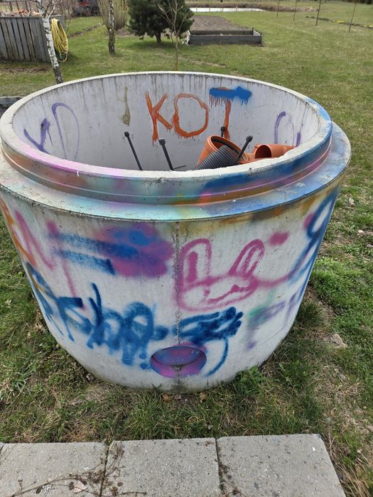 Kręgi betonowe sprzedam