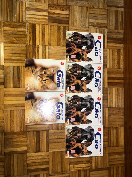 Livros sobre Cães e Gatos