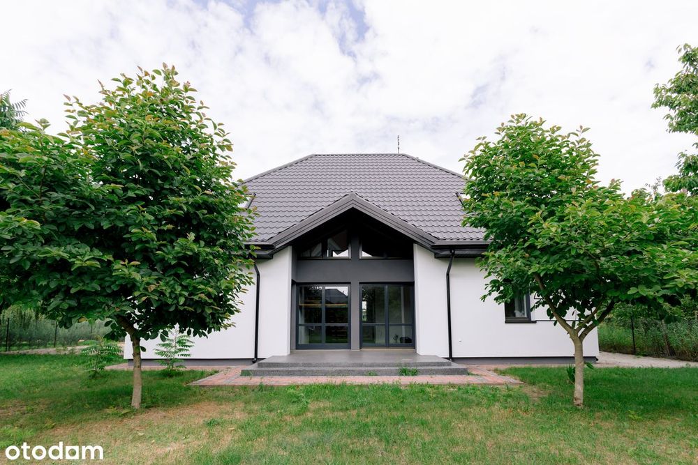Dom wolnostojący z ogrodem– Rybienko Nowe, 160 m²