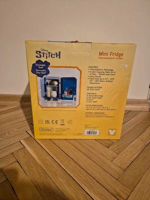 Mini lodówka Disney Stitch – na 6 puszek, nowa w pudełku