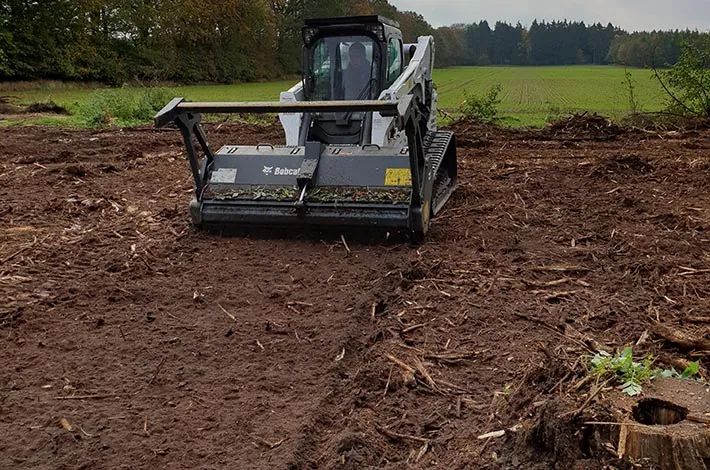 Mulczowanie frezowanie czyszczenie działek mulczerem wycinka drzew