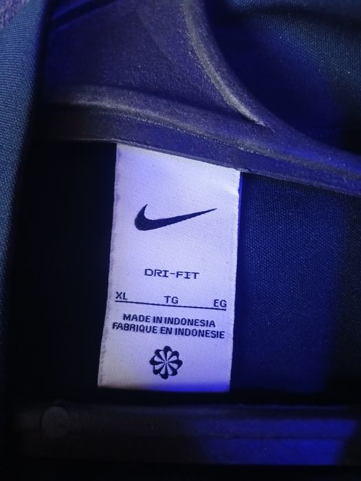 Лонгслив Nike синій