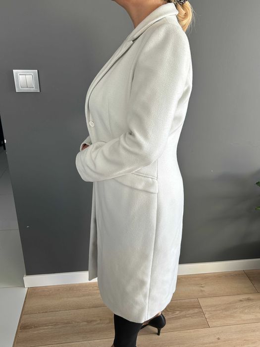 Elegancki długi płaszcz