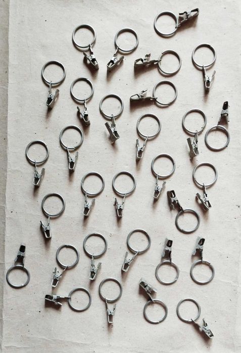 Кольца, прищепки для карнизов, штор.