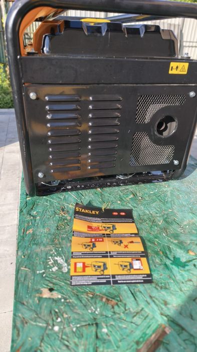 Бензиновий генератор STANLEY SG 3100 Basic-1
