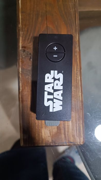 Star Wars - Darth Vader e Sabre de Luz