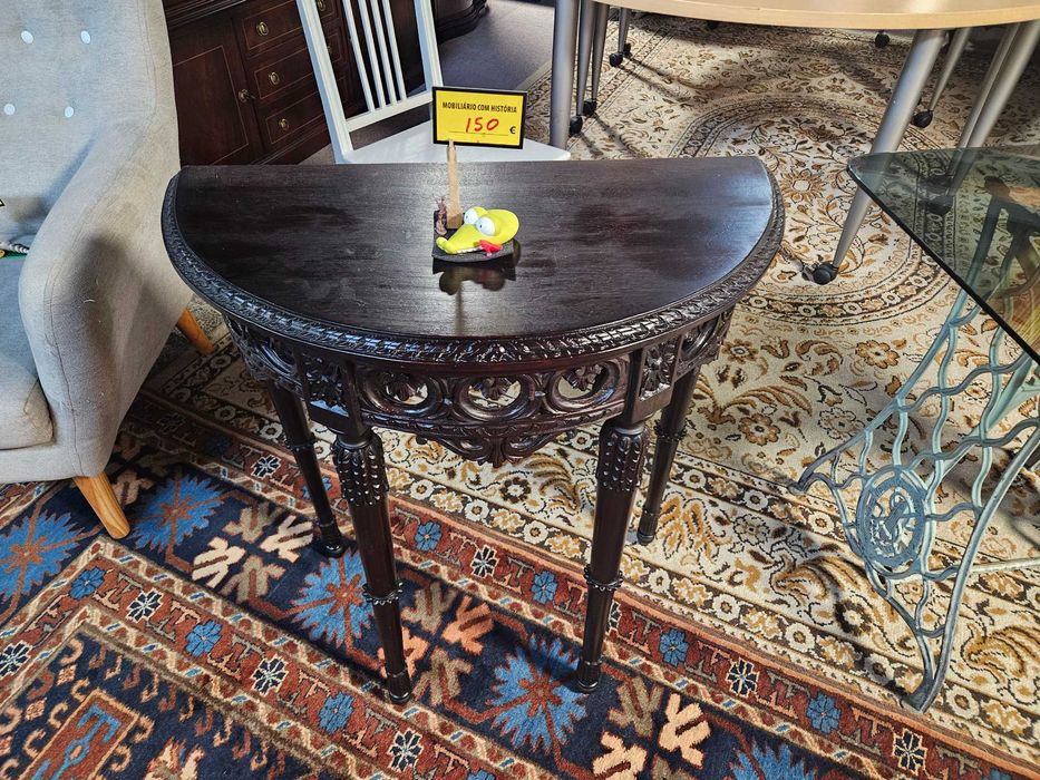 Mesa de apoio, antiga em madeira maciça - Bom estado geral